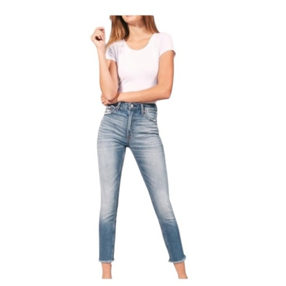 Abercrombie & Fitch Jeans Womens 26 Simone High Rise Slim Medium Wash Raw Hem